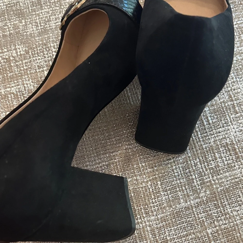 Michael By Michael Shannon Izabella Black Suade Block Heels Shoes with Buckle